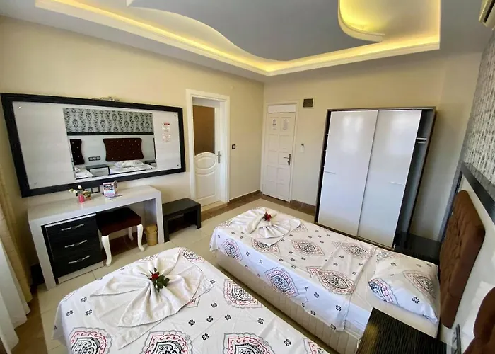 Yalcin & * Ölüdeniz