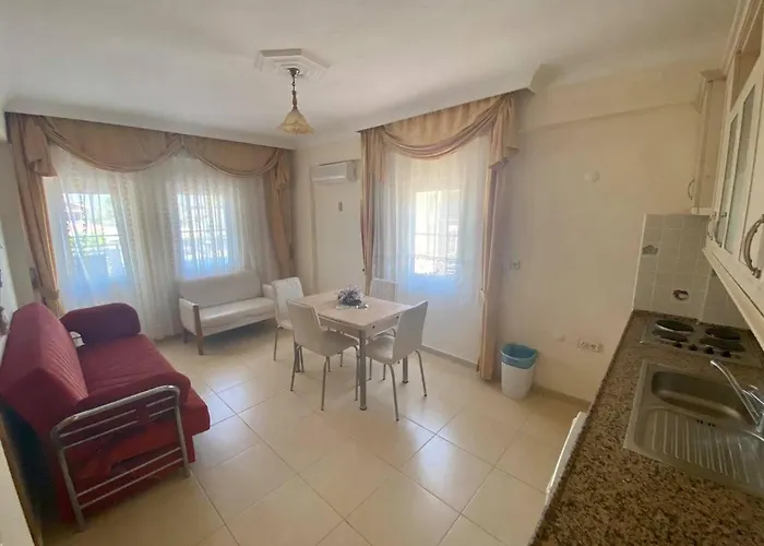 Yalcin & Otel Ölüdeniz